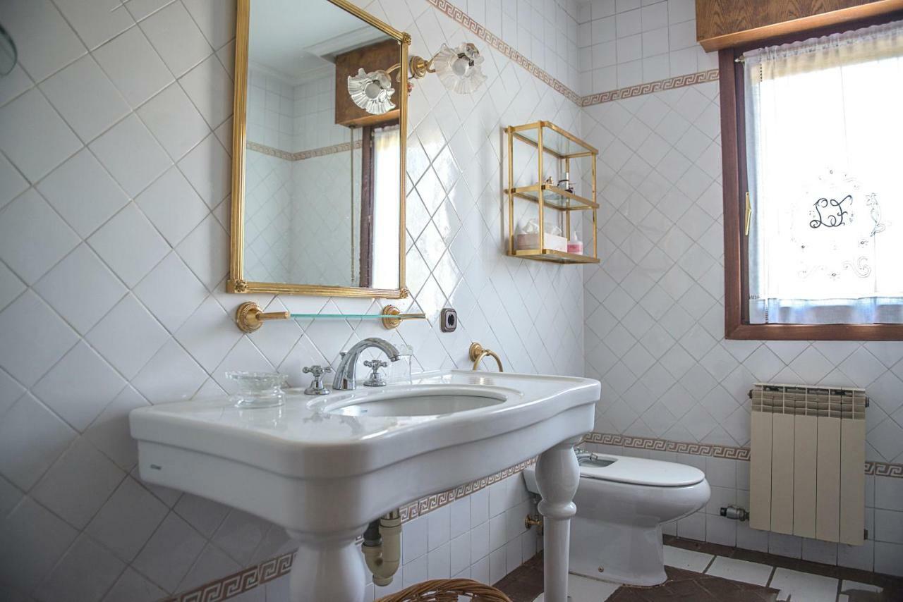 ラプエブラ・デ・ラバルカ Casa Pichon Etxeaヴィラ エクステリア 写真